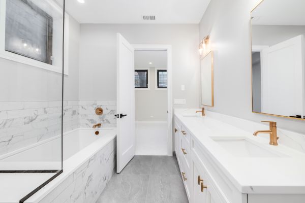 Cost of Bathroom Installation in Green Valley